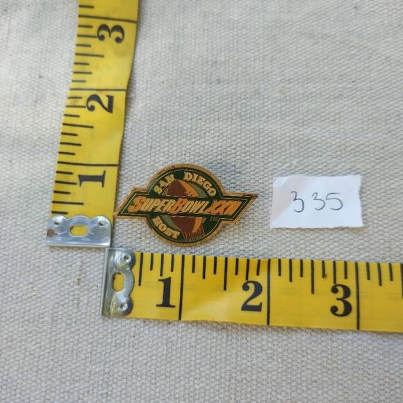 1988 Peter David Inc. San Diego Super Bowl XXII Host collectible butterfly clasp - Picture 3 of 3